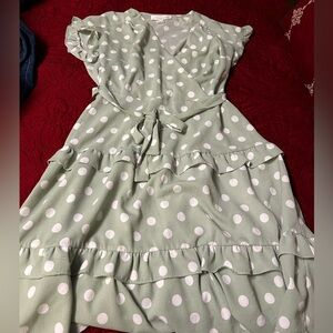 Monteau Los Angeles- Green polka dot dress